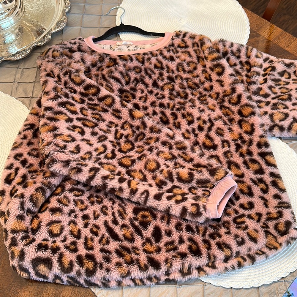 Pink cheetah print fluffy sweater